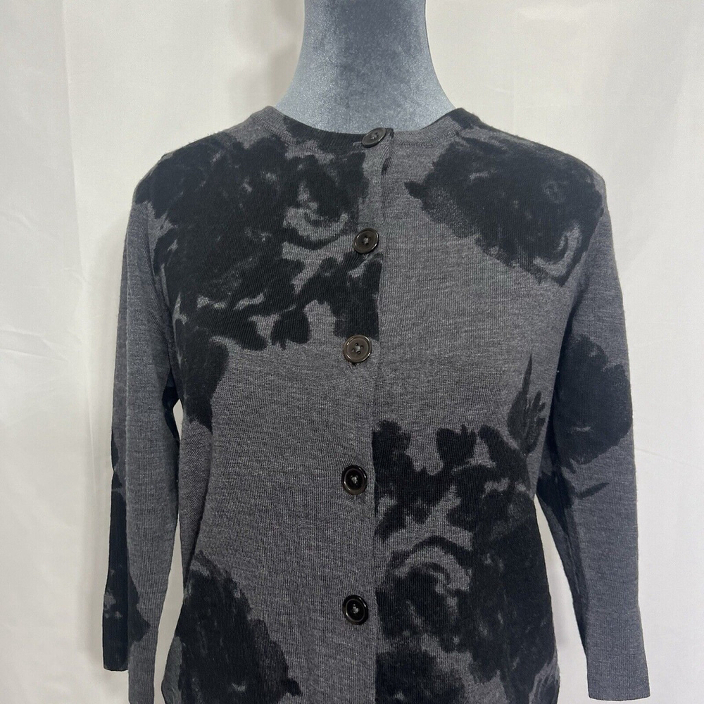 Talbots Size Mp Gray Black Floral Print Merino Wool 3/4 Sleeve Cardigan Sweater